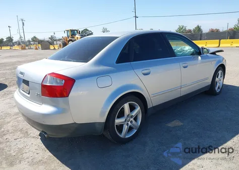 2003 Audi A4 3.0 из США, поврежденный, VIN WAULT68E83A348275